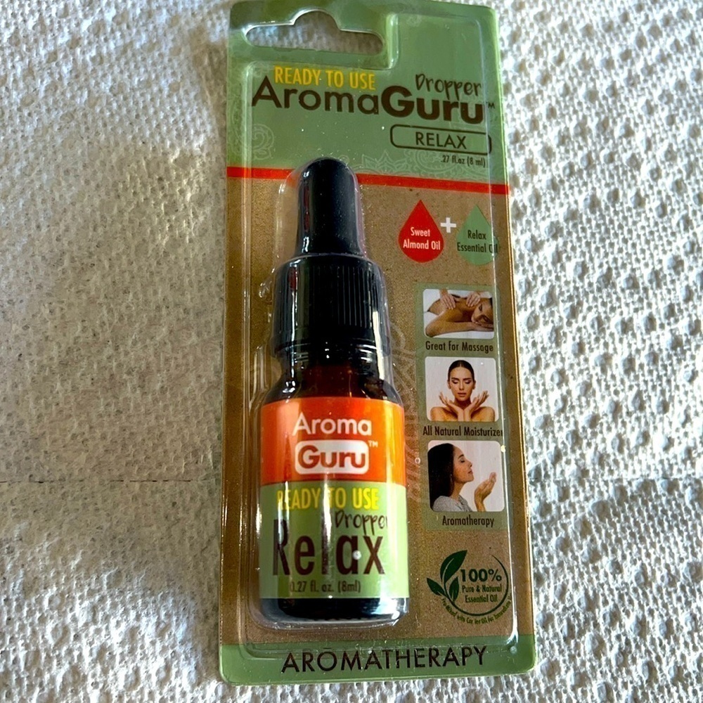 Aroma Guru .27oz Sweet Almond and Relax Essential Oil Aromatherapy Dropper - New